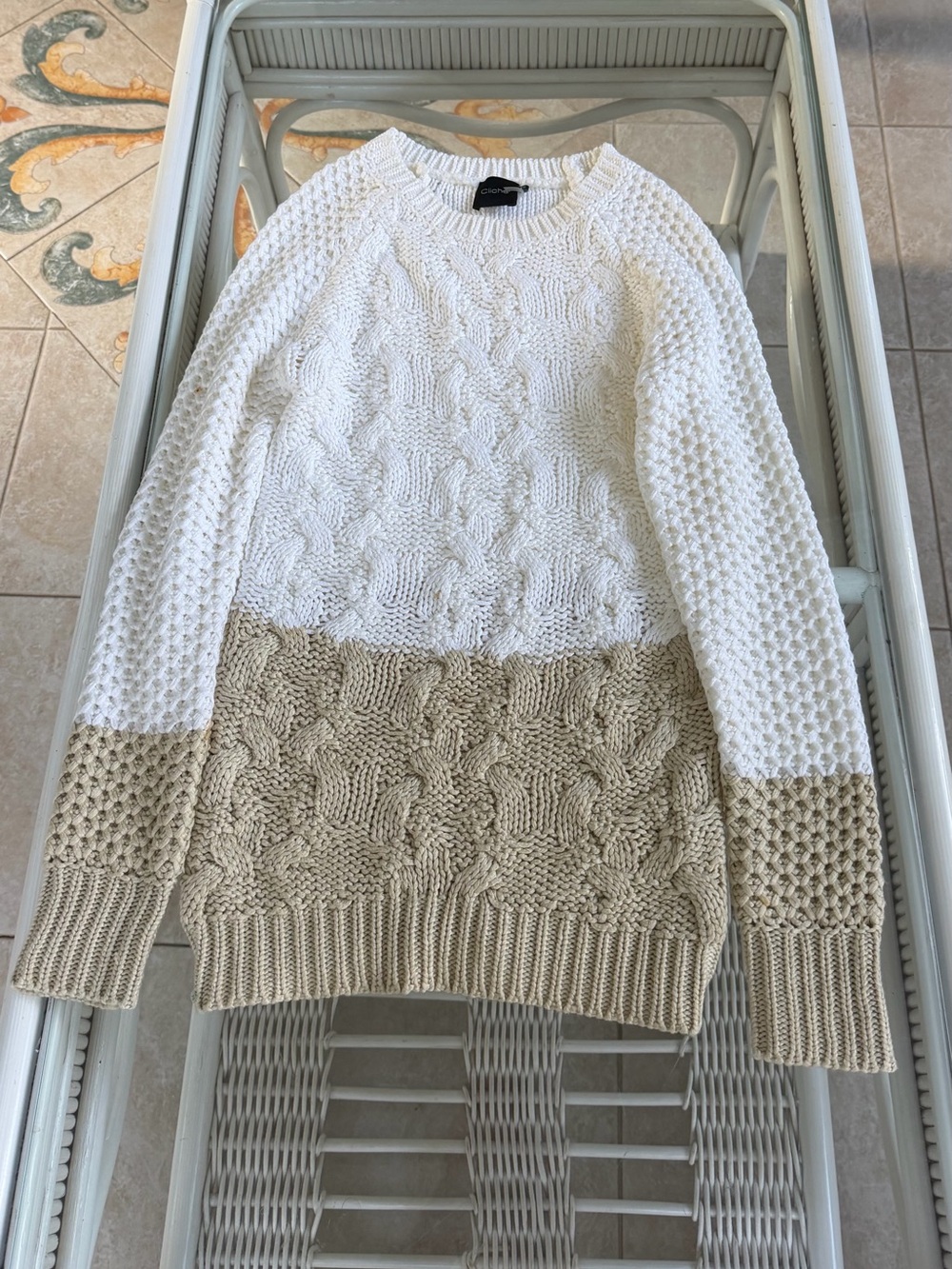 Cliche Fluffy long sweater